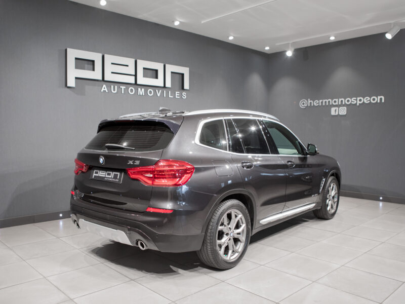 BMW X3 xDrive 20dA X-Line