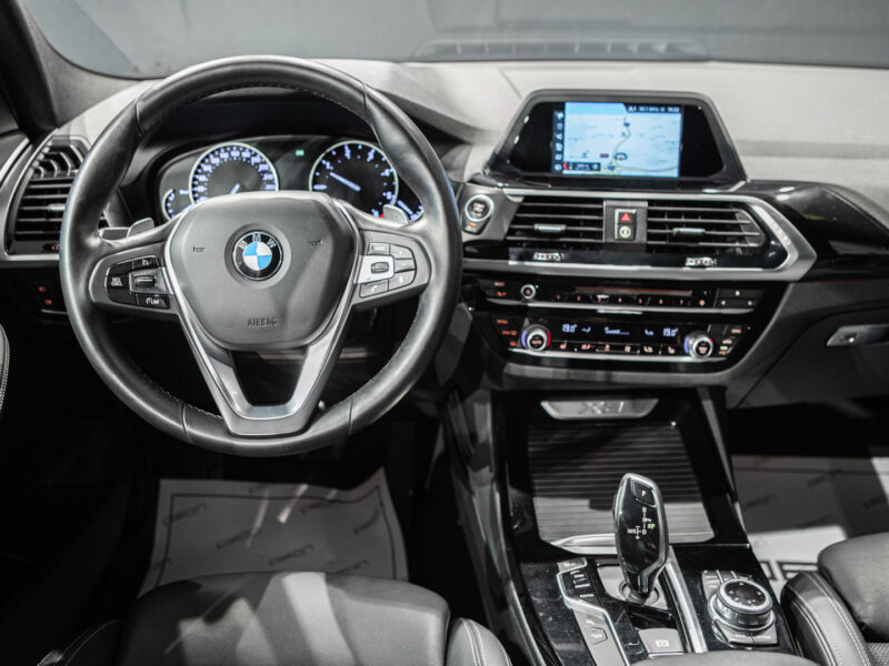 BMW X3 xDrive 20dA X-Line