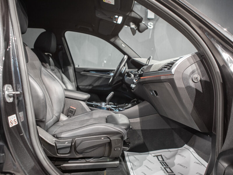BMW X3 xDrive 20dA X-Line