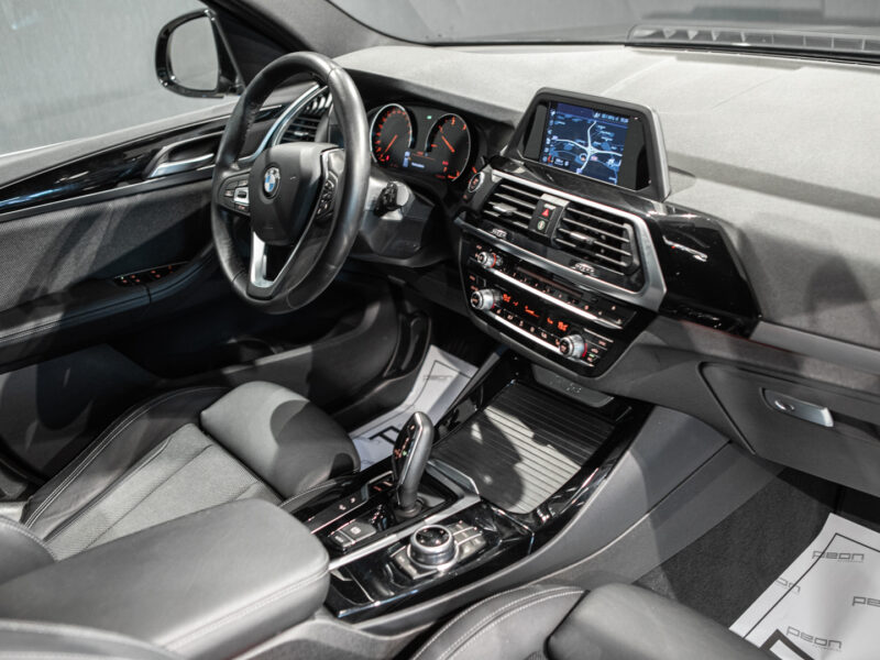 BMW X3 xDrive 20dA X-Line