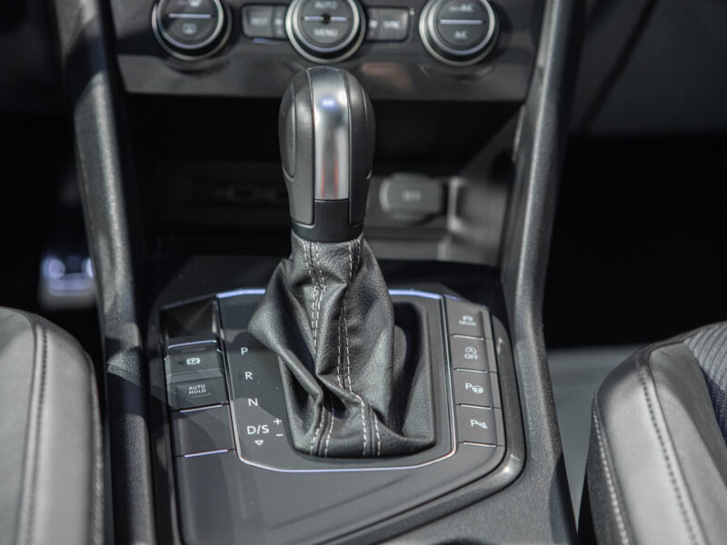 Volkswagen Tiguan 1.5 TSI DSG7 R-Line