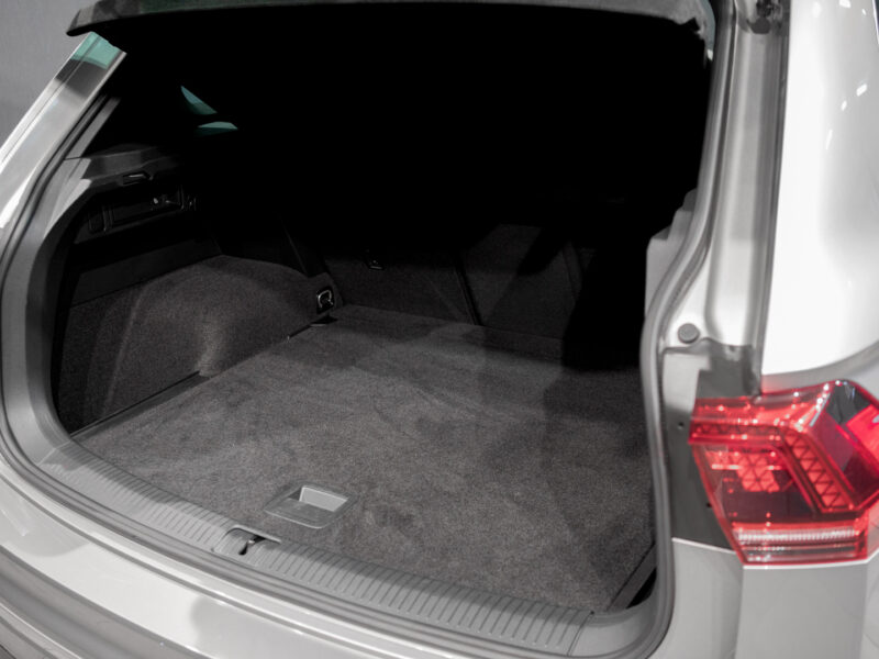 Volkswagen Tiguan 1.5 TSI DSG7 R-Line