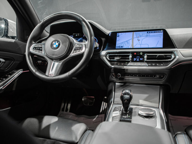 BMW 320dA xDrive Touring M-Sport