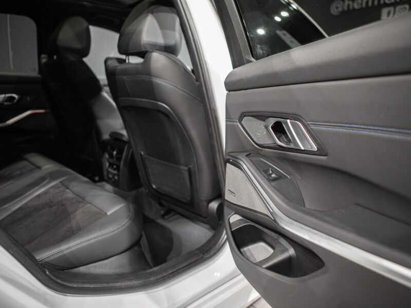 BMW 320dA xDrive Touring M-Sport