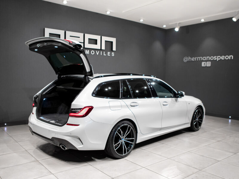 BMW 320dA xDrive Touring M-Sport