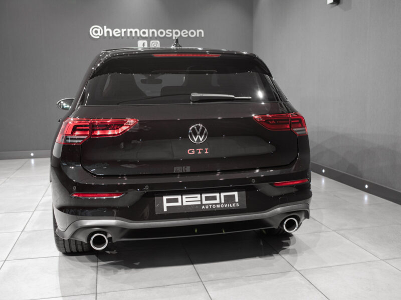 Volkswagen Golf 8 GTI 5p