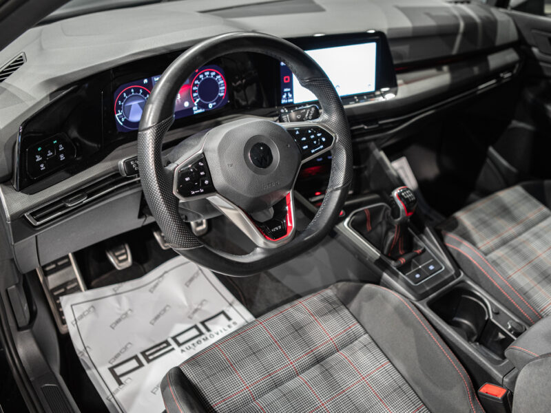 Volkswagen Golf 8 GTI 5p