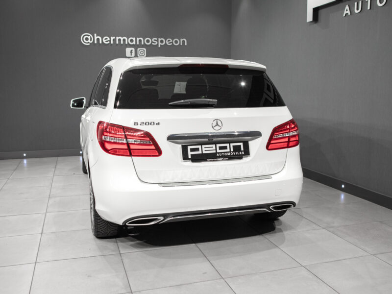 Mercedes-Benz B 200d 7G AMG