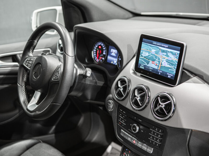 Mercedes-Benz B 200d 7G AMG