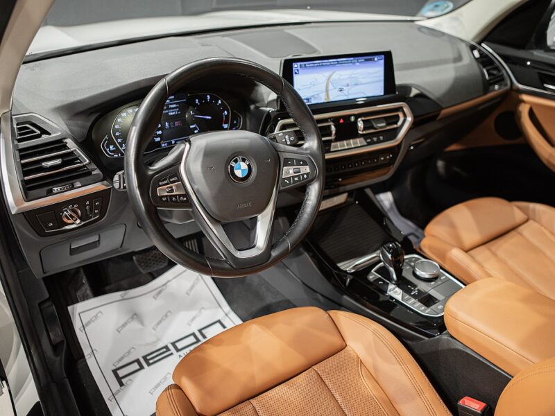 BMW X3 xDrive20dA X-Line