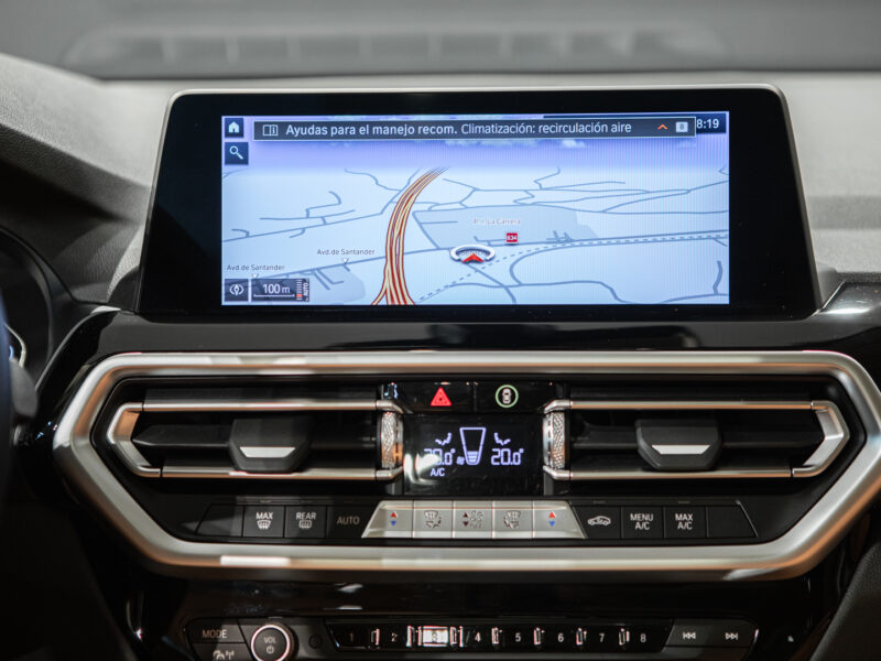 BMW X3 xDrive20dA X-Line