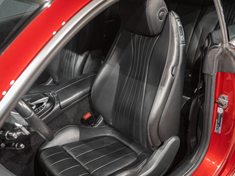 Mercedes-Benz E Coupé 220d AMG