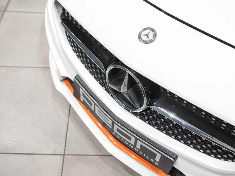 MB CLA Shooting Brake 200d AMG Orange Edition