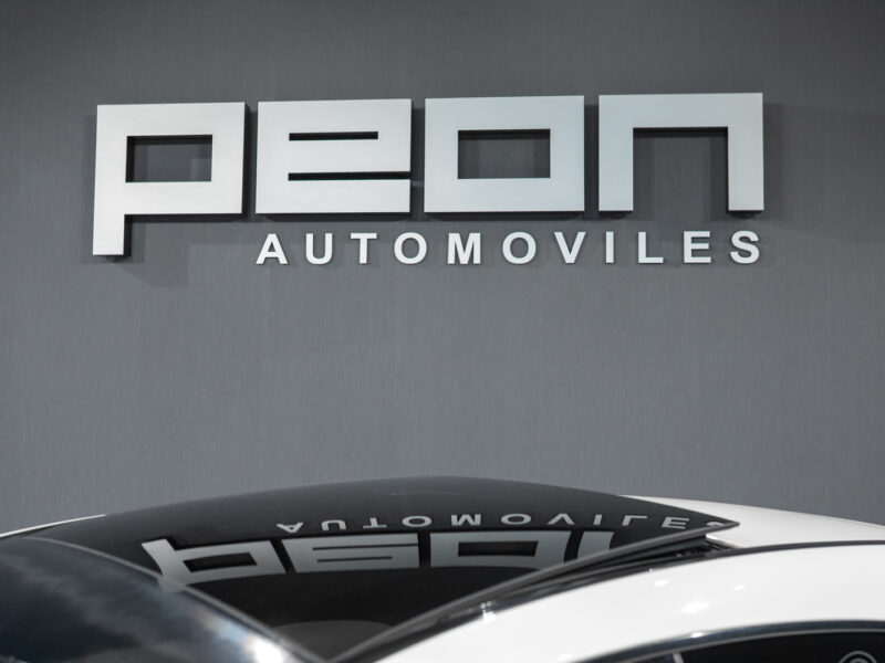 MB CLA Shooting Brake 200d AMG Orange Edition