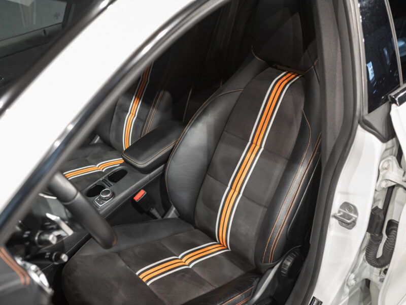 MB CLA Shooting Brake 200d AMG Orange Edition