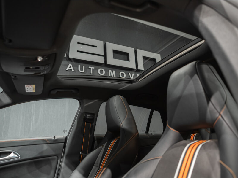 MB CLA Shooting Brake 200d AMG Orange Edition