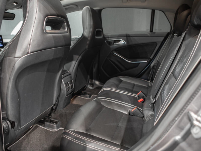 MB CLA Shooting Brake 200d 7G AMG