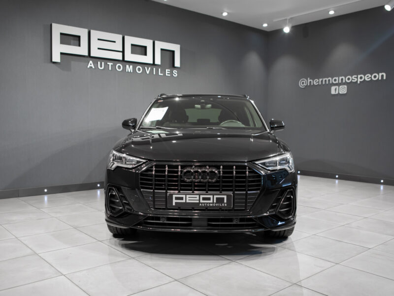 Audi Q3 35 TDI S-Black-Line Tronic