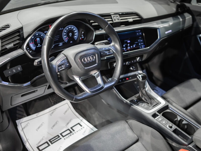 Audi Q3 35 TDI S-Black-Line Tronic