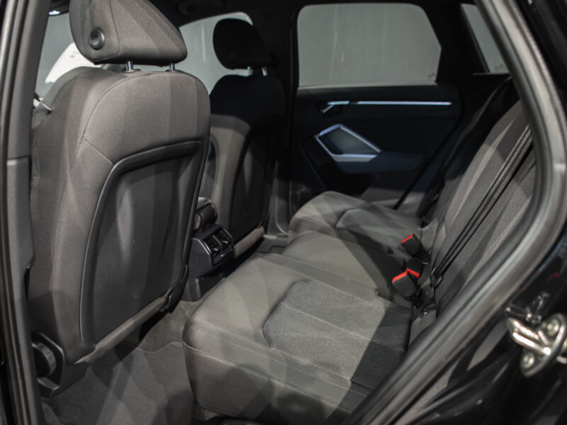 Audi Q3 35 TDI S-Black-Line Tronic