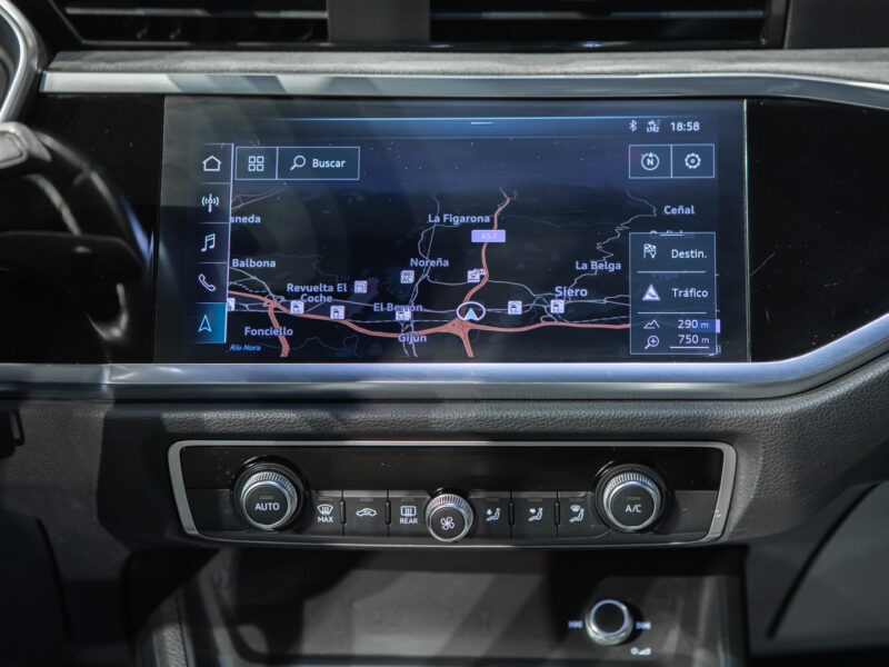 Audi Q3 35 TDI S-Black-Line Tronic