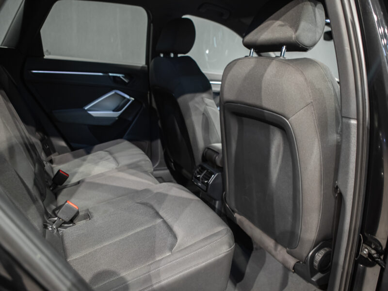 Audi Q3 35 TDI S-Black-Line Tronic