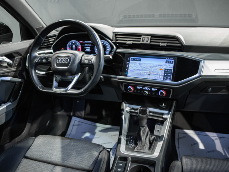 Audi Q3 35 TDI S-Black-Line Tronic