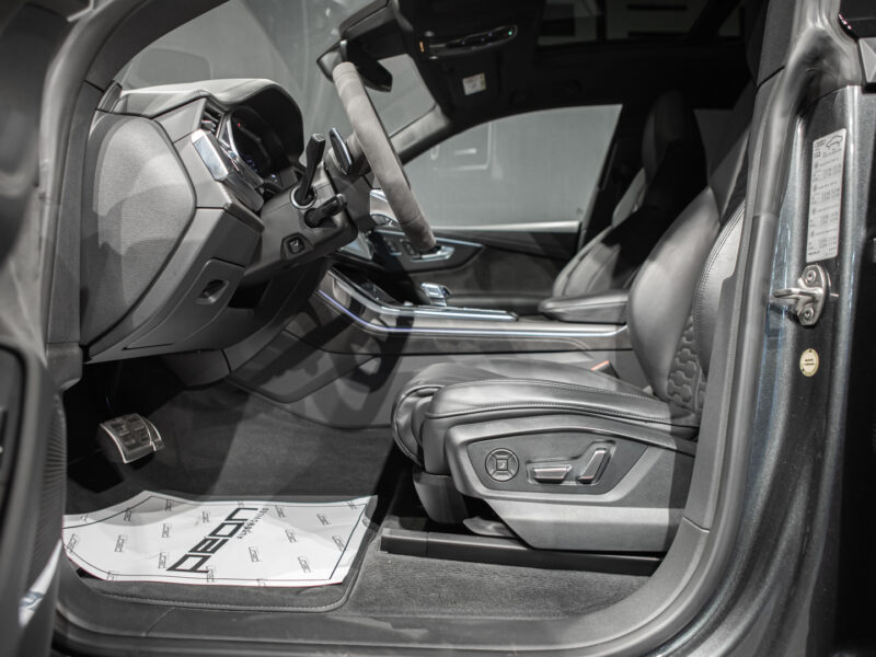 Audi RSQ8 4.0 TFSI Quattro