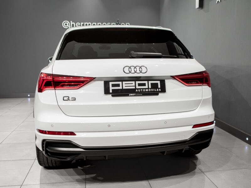 Audi 35 TDI S-Tronic Black Line