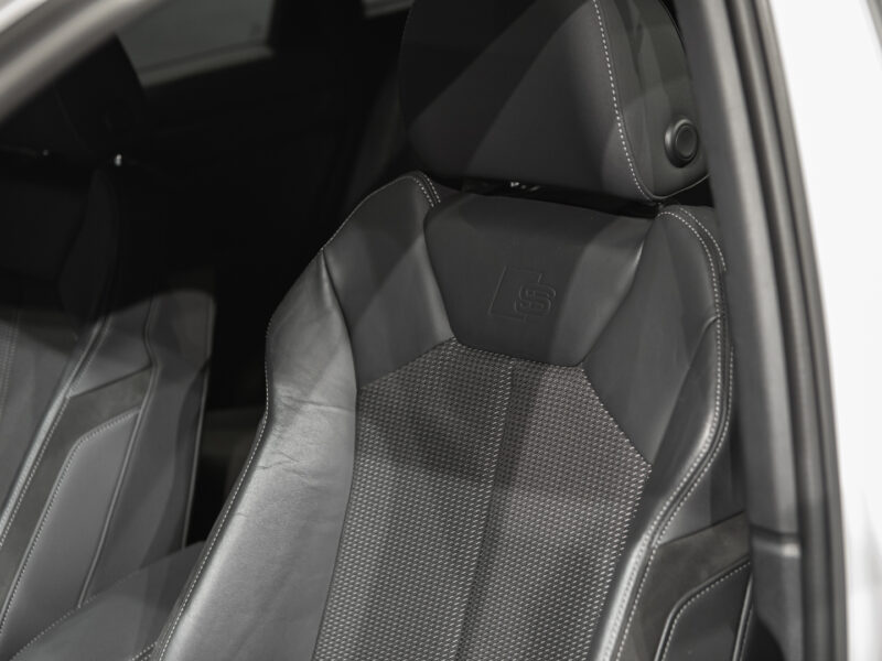 Audi 35 TDI S-Tronic Black Line