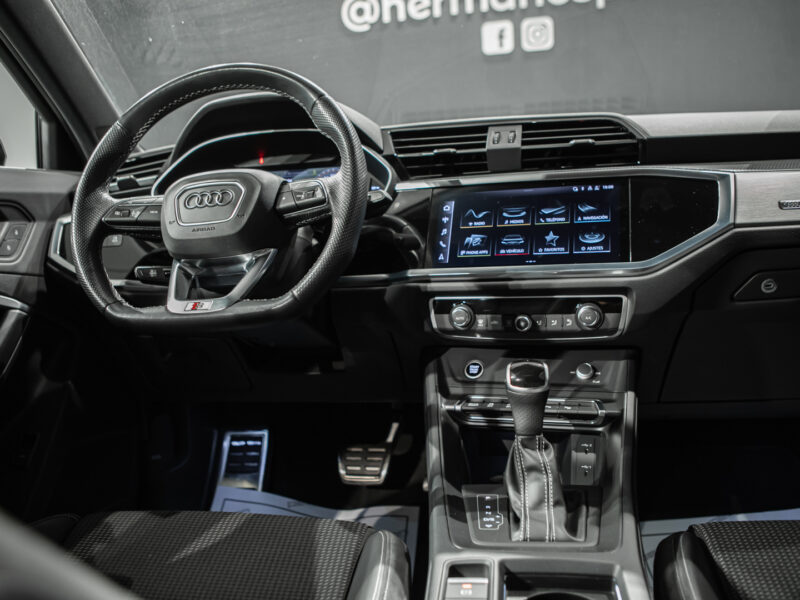 Audi 35 TDI S-Tronic Black Line