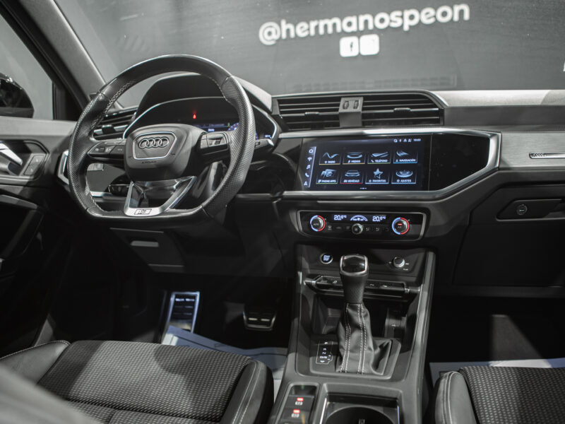 Audi 35 TDI S-Tronic Black Line