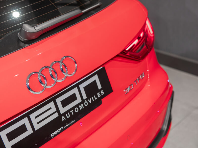 Audi A1 SB 30 TFSI S-Tronic S-Line