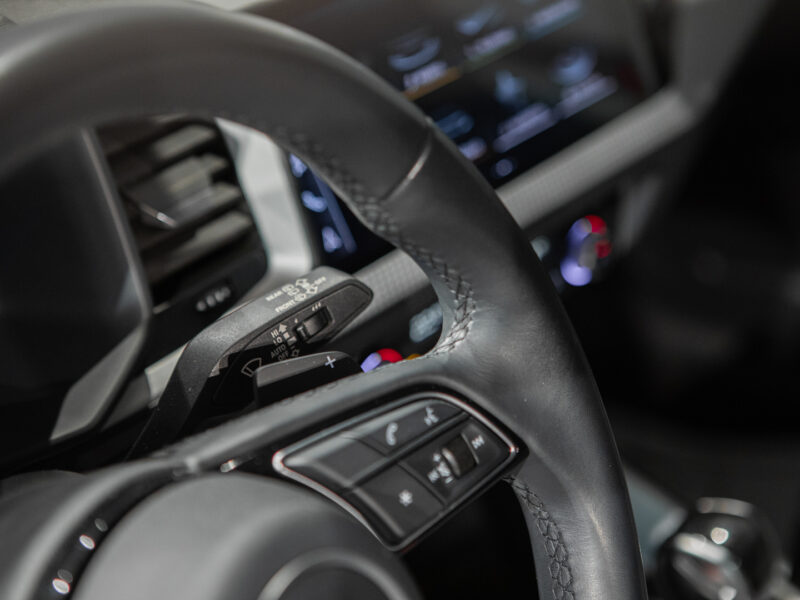 Audi A1 SB 30 TFSI S-Tronic S-Line