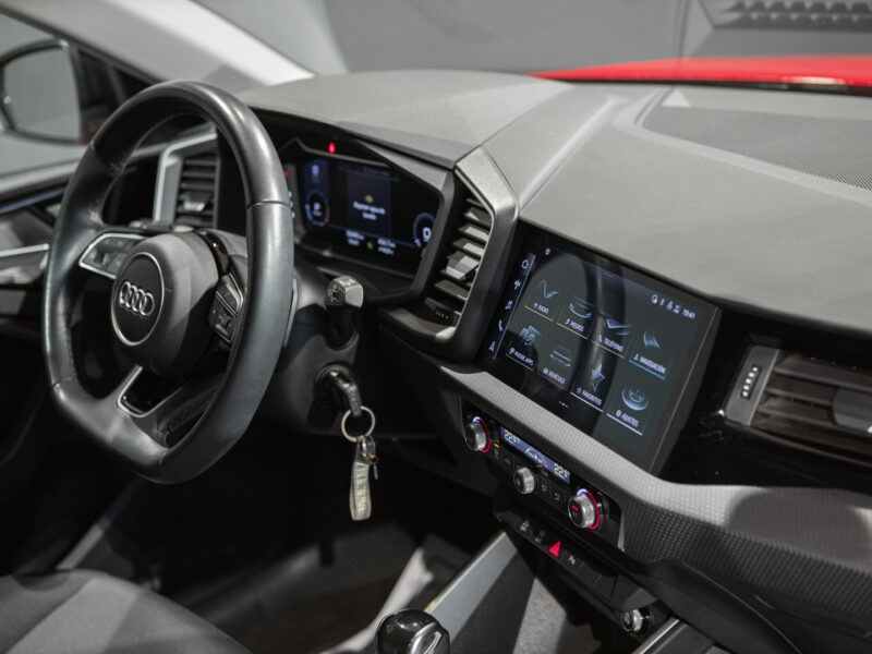 Audi A1 SB 30 TFSI S-Tronic S-Line