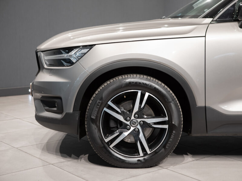 Volvo XC40 2.0 B4 AWD R-Design