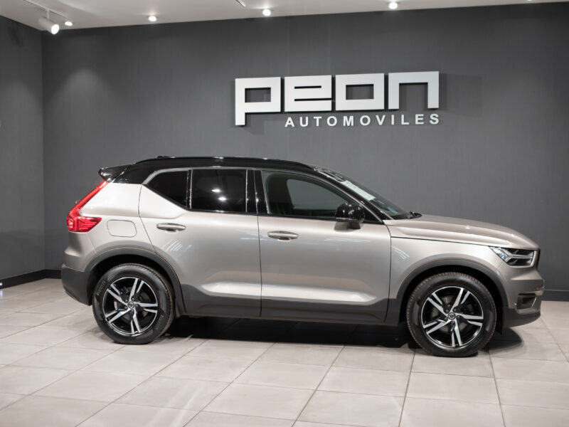 Volvo XC40 2.0 B4 AWD R-Design