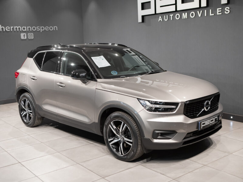 Volvo XC40 2.0 B4 AWD R-Design