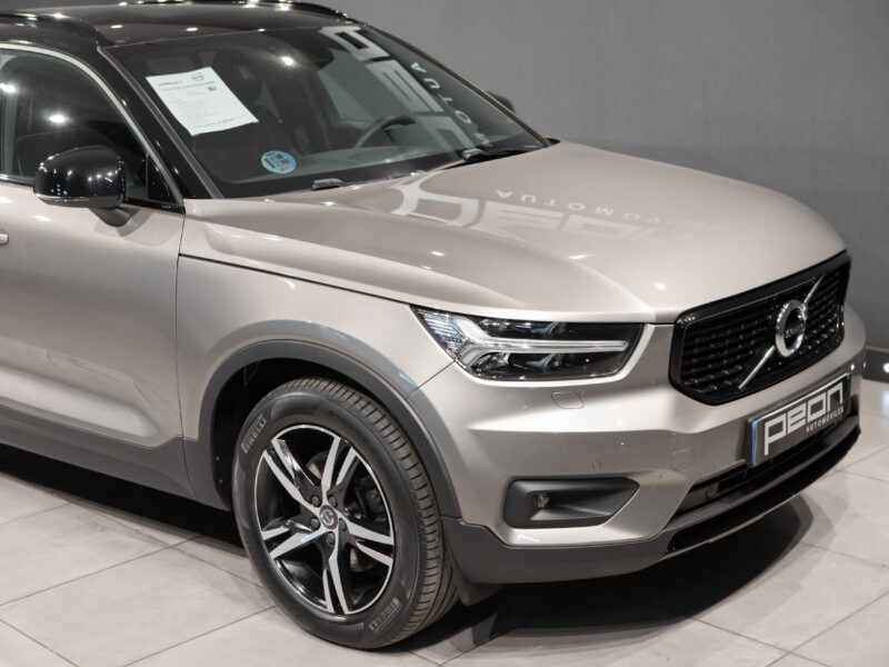 Volvo XC40 2.0 B4 AWD R-Design