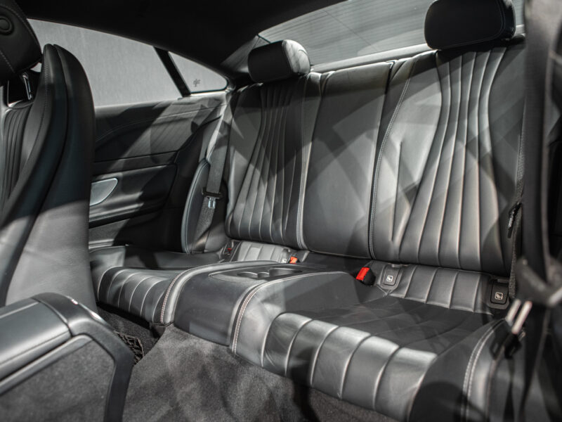 Mercedes-Benz E Coupé 220d AMG