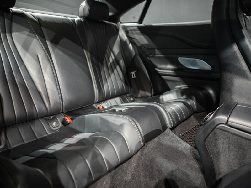 Mercedes-Benz E Coupé 220d AMG