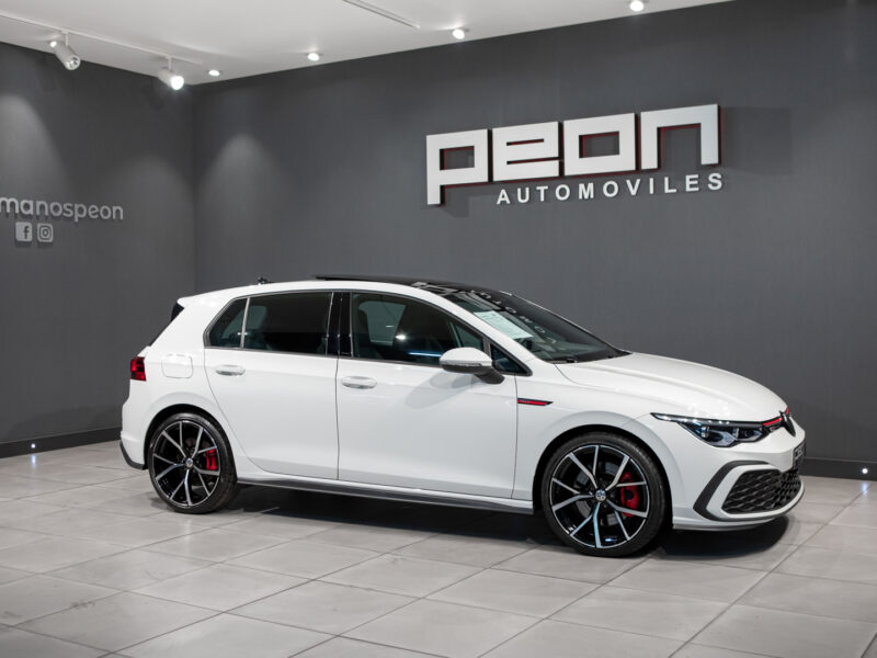 Volkswagen Golf 8 GTI 5p