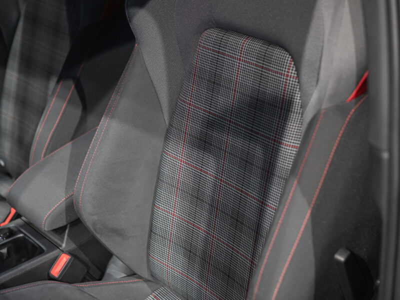 Volkswagen Golf 8 GTI 5p