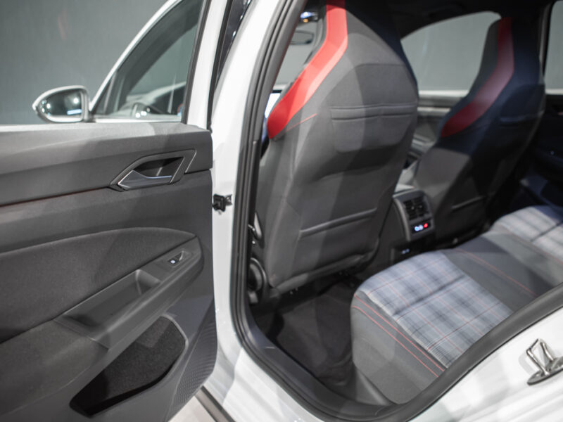 Volkswagen Golf 8 GTI 5p