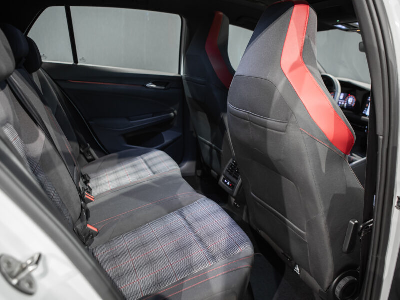 Volkswagen Golf 8 GTI 5p