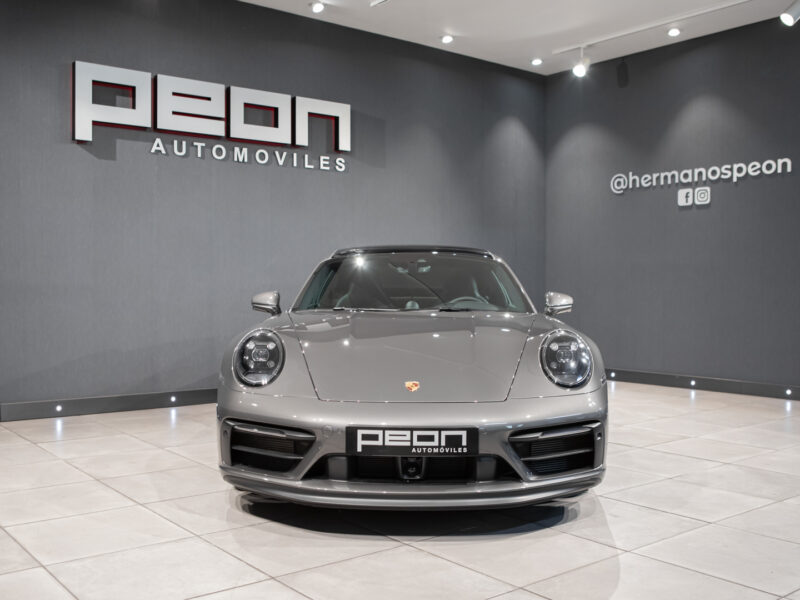 Porsche 911/992 Carrera GTS Coupé