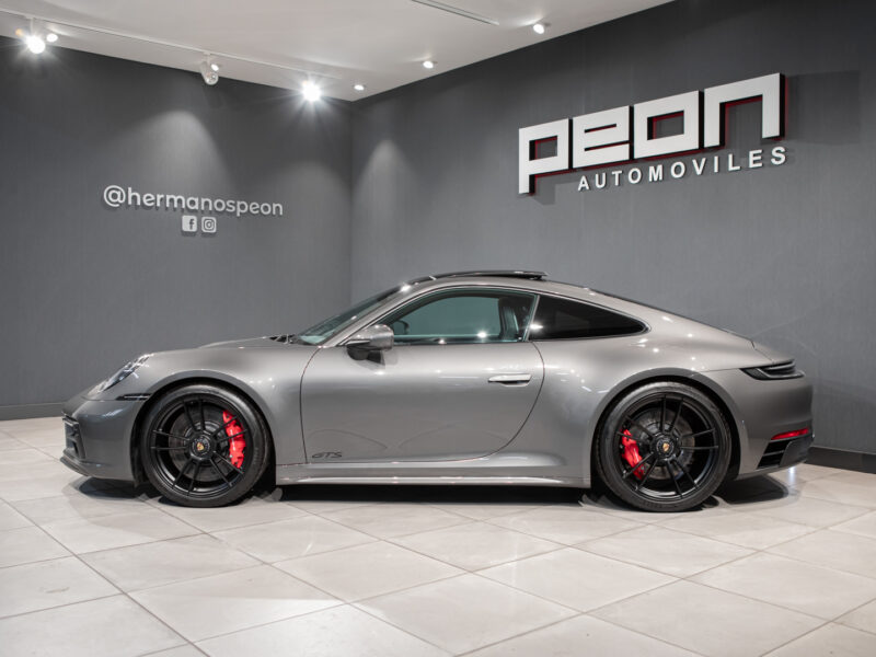 Porsche 911/992 Carrera GTS Coupé