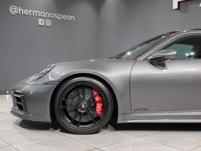 Porsche 911/992 Carrera GTS Coupé