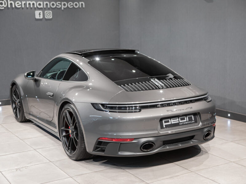 Porsche 911/992 Carrera GTS Coupé