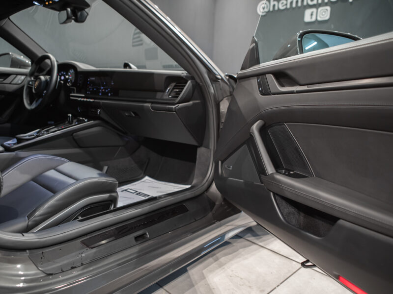 Porsche 911/992 Carrera GTS Coupé